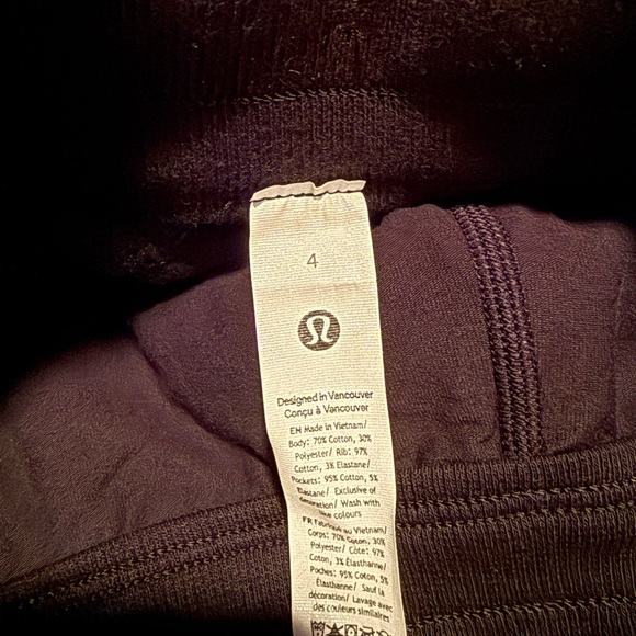 Scuba High Rise Short - Picture 6 of 6